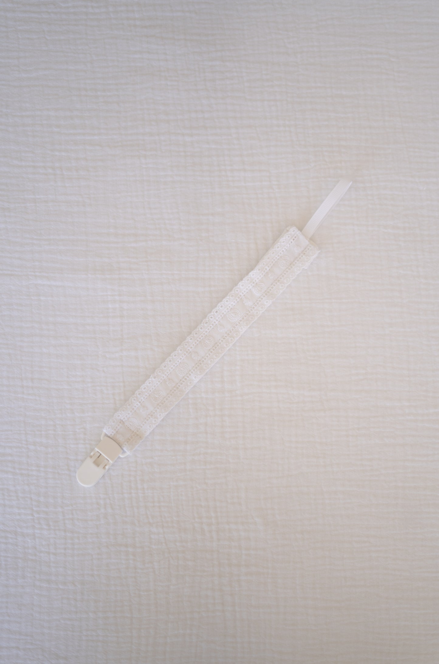 White Broderie Pacifier Holder