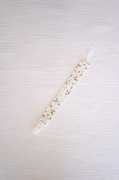 Muslin Pacifier Holder